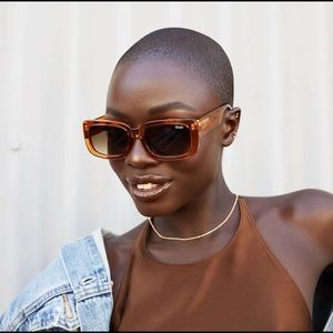 Quay x Maluma: Yada Yada. Crystal caramel/brown color.New in original packaging!